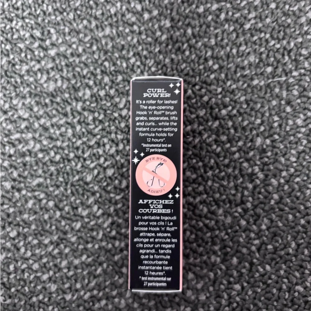 Benefit Hook 'N' Roll Mascara in Black and Pink Mini Size